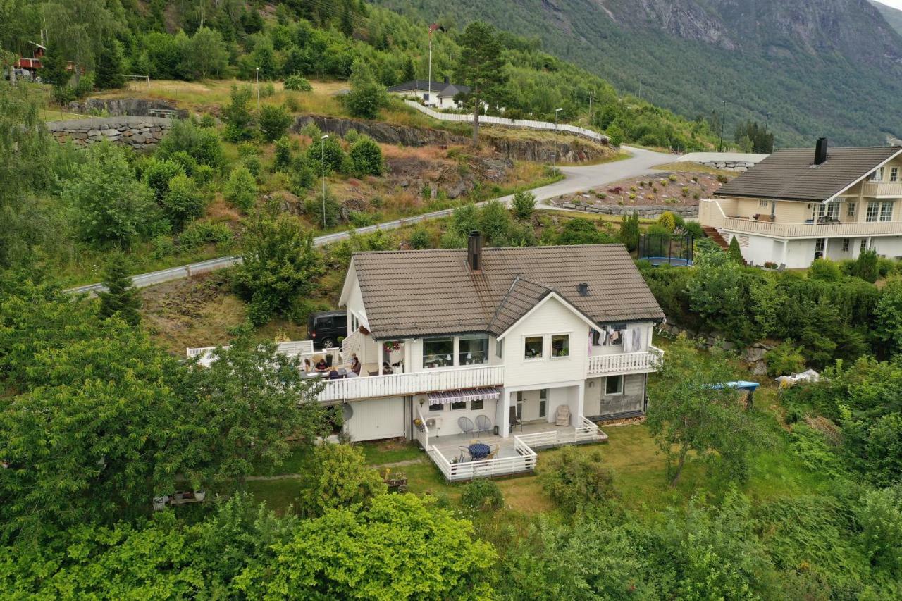 Ferienwohnung Rake Loen Exterior foto